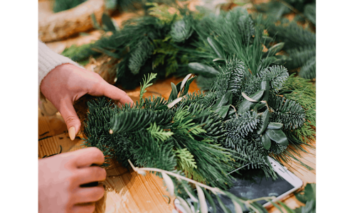 Mini Fresh Wreath Making Class