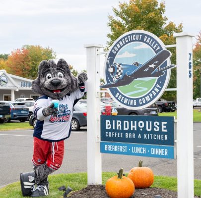 Sonar Hartford Wolf Pack Giveaway & Photo Event